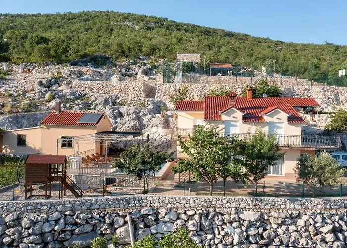 Minto & Slava Villa Krstatice